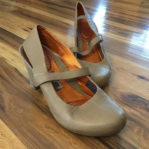 Tsubo Nude Mary Jane Heel 8